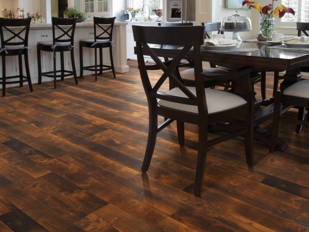 Laminate Flooring | Reinhold Flooring