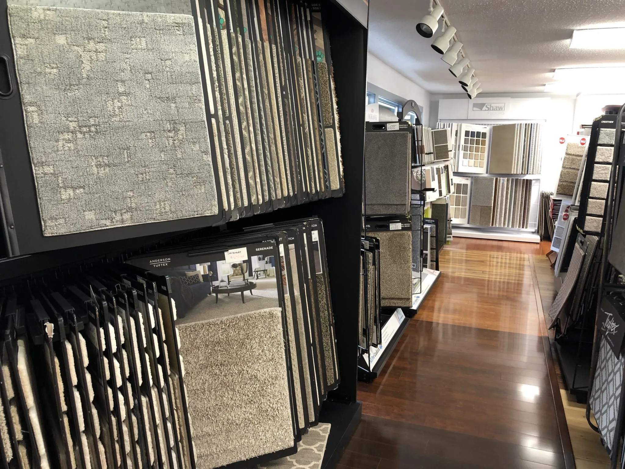 Showroom products | Reinhold Flooring